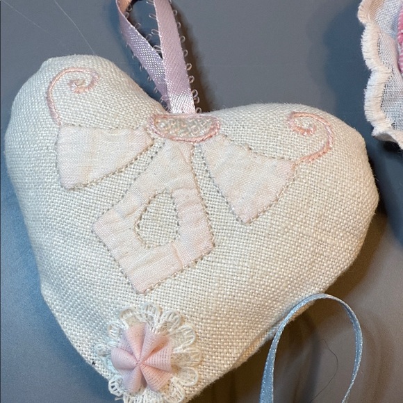 Vintage Bear, Rabbit and (4) Hearts, All Made With Vintage Fabrics - Picture 14 of 14